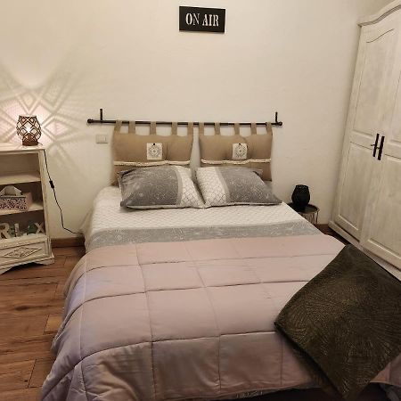 Appartement Cosy En Rdc Remoulins Eksteriør bilde